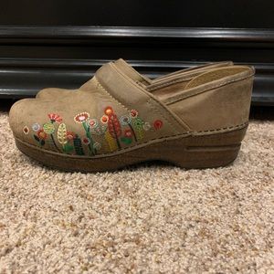 Dansko medical clogs